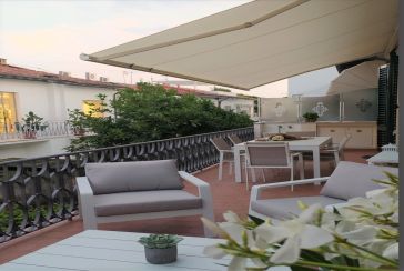 Main photo about Apartment Ref.AF368 for seasonal-rent located in Forte dei Marmi