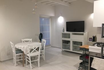 Main photo about Apartment Ref.AF377 for seasonal-rent located in Forte dei Marmi