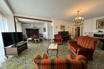 Main photo about Apartment Ref.AF426 for seasonal-rent located in Forte dei Marmi