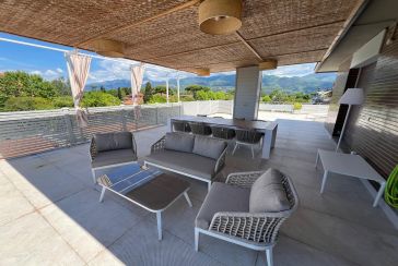 Main photo about Penthouse Ref.AF077 for seasonal-rent located in Forte dei Marmi