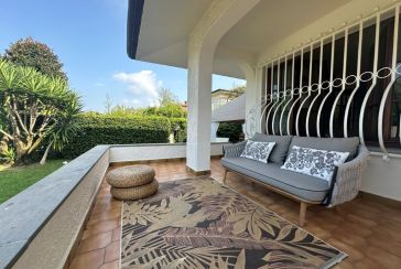 Main photo about Semi-Detached House Ref.AF066 for seasonal-rent located in Forte dei Marmi