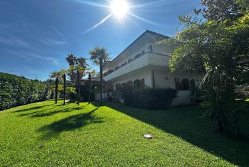 Main photo about Villa Ref.AF046 for seasonal-rent located in Forte dei Marmi