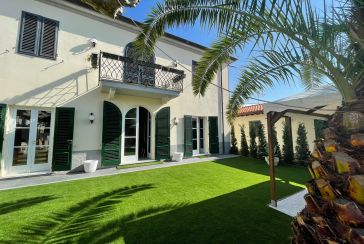 Main photo about Villa Ref.AF285 for seasonal-rent located in Forte dei Marmi