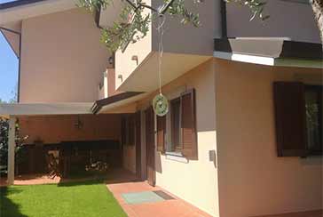 Main photo about Cottage Ref.AF238 for seasonal-rent located in Forte dei Marmi